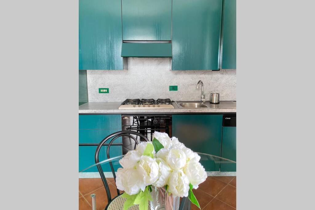 Casa Anna With Lake View เมนาจโจ ภายนอก รูปภาพ